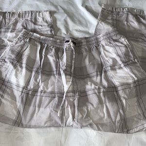 Andrew Scott Size 3XL Pajama Bottom inner slit as shown in picture